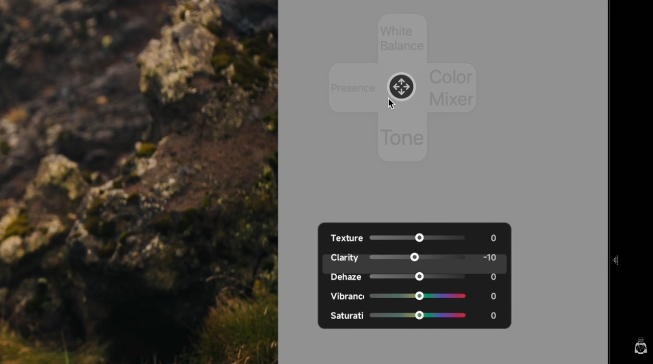 Tourbox dynamic panel in Lightroom Classic editing workflow